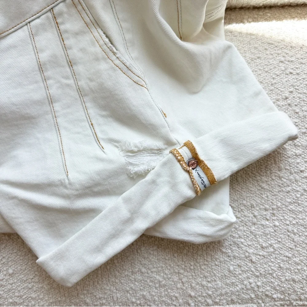 One Teaspoon Xanthe Streetwalkers High Waist 80’s Denim Shorts- Off White